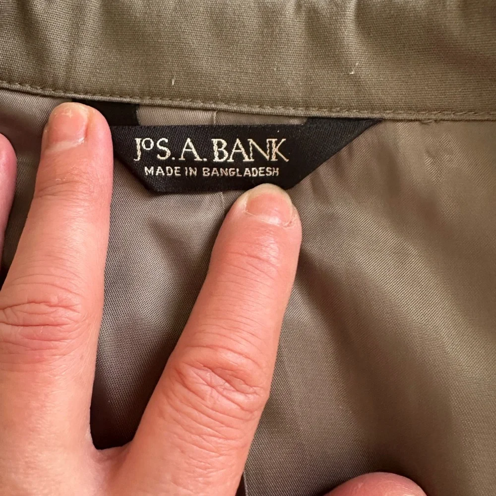 JoS. A. Bank Suit  jacket and pants 44/32